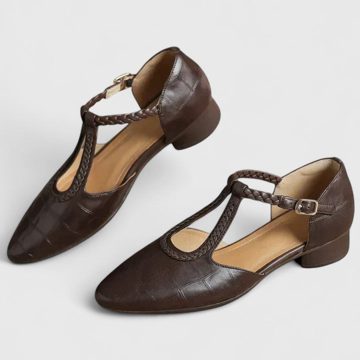 DELVYNNE | ELEGÁNS ORTOPÉD SANDÁL